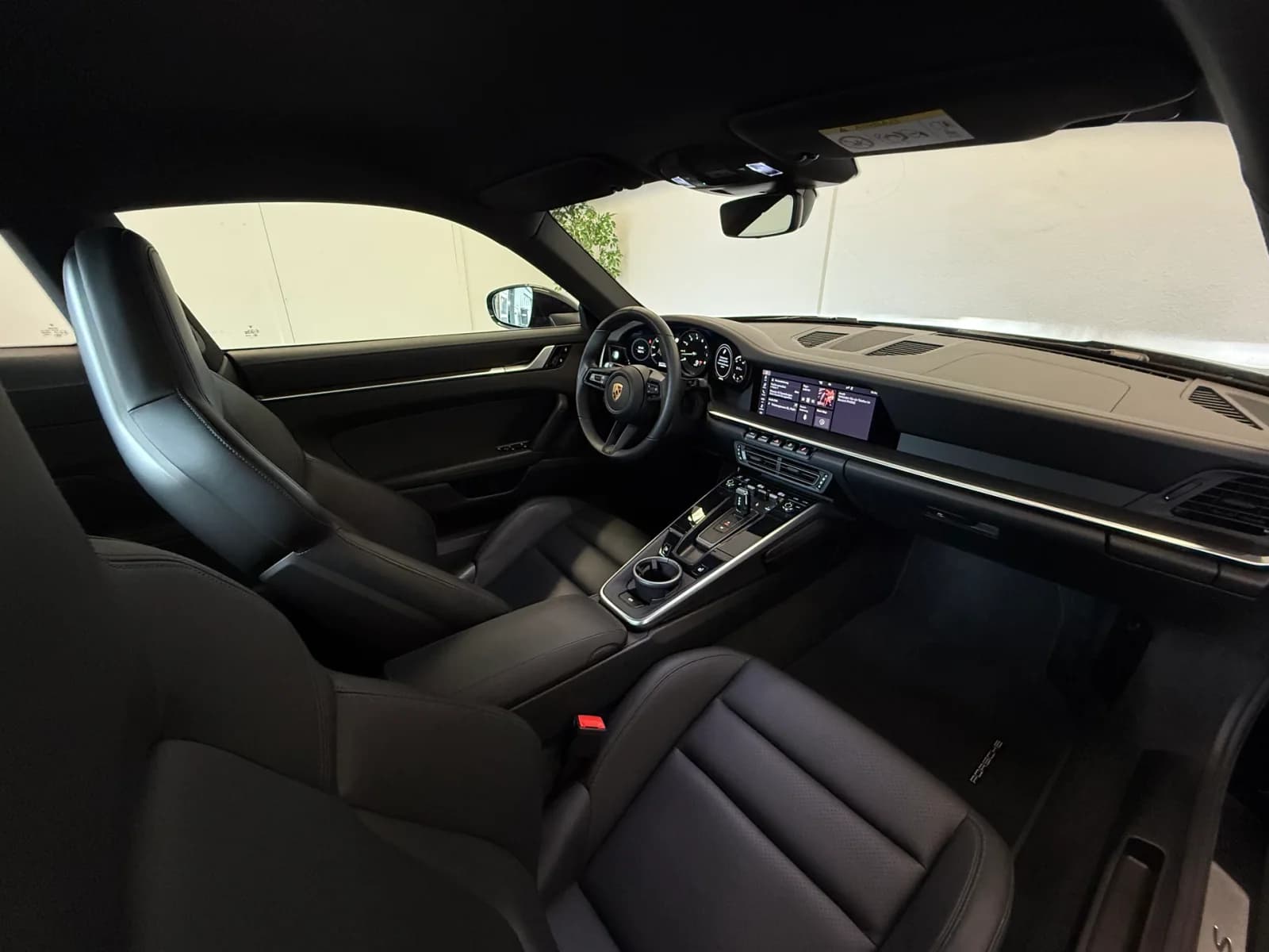 7 options that decide what a used Porsche is worth