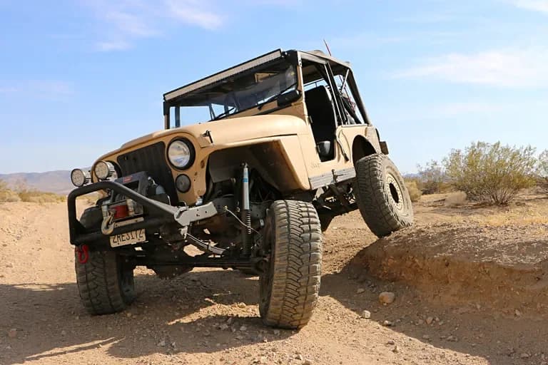 Solid axle or IFS comes down to how fast you plan to go